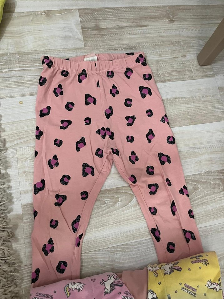 Koton ve LCW Kız Çocuk Pastel Renkli Desenli Taytlar - Görsel 2