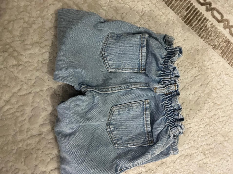 Zara Mickey ve Donald Baskılı Düğmeli Kız Kot Pantolon - Görsel 3