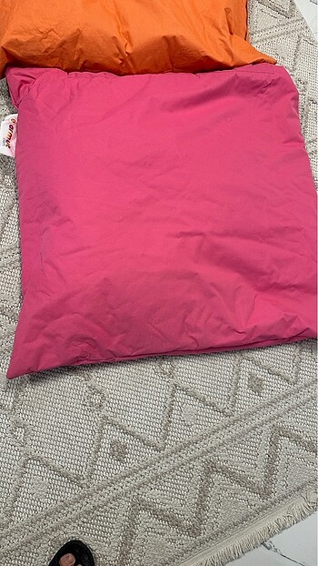 Diğer 70x70 cm Armut Minder 2 adet fiyatıdır