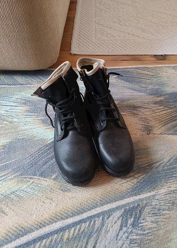 Erkek 41 numara sıfır bot - Görsel 2