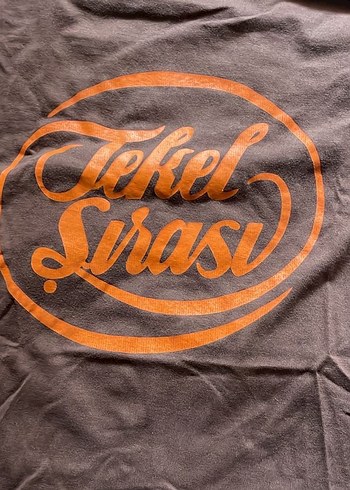 Diğer tekel şırası retro baskı Tişört