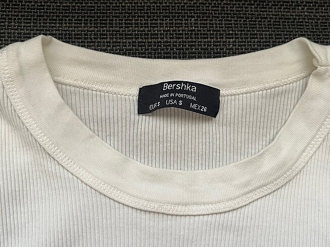 Bershka bershka beyaz baskılı crop top