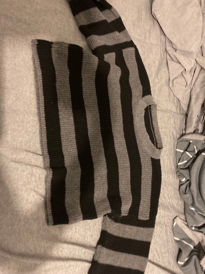 Gri Siyah Çizgili Örgü Kadın Kazak - Görsel 2