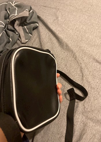 Orjinal adidas deri çanta - Görsel 5