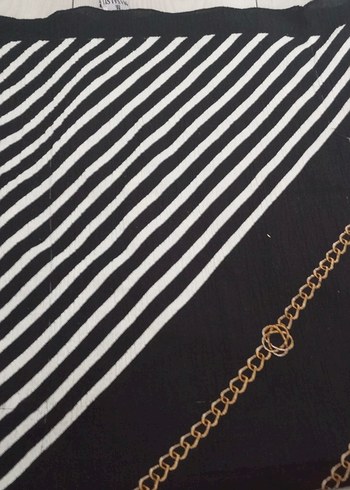 Altın Zincir Detaylı Minimalist eşarp fular - Görsel 9