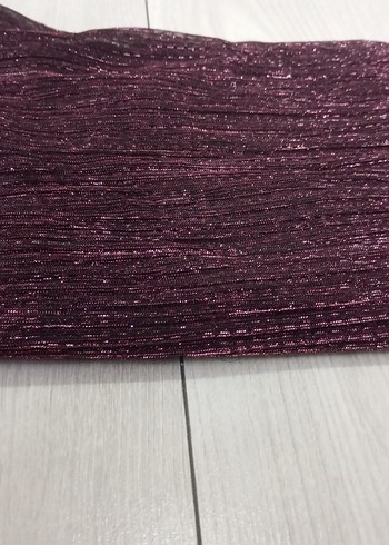 Parlak mürdum Pileli Kadın Fular - Görsel 2