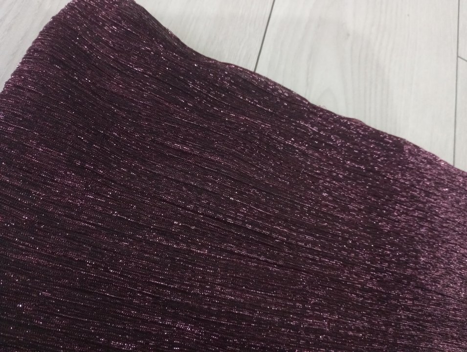 Parlak mürdum Pileli Kadın Fular - Görsel 3