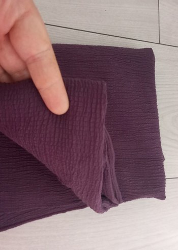 Kadın Keten Mor Pilili Eşarp - Görsel 3