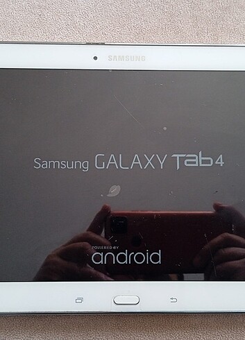 Samsung Galaxy Tab4 (SM-T530) Tablet 