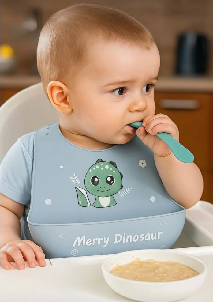 Pembe Baskılı Silikon Mama Önlüğü - Görsel 2