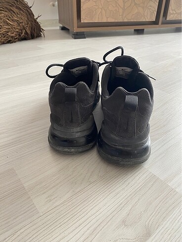38 Beden Nike Spor Ayakkabı