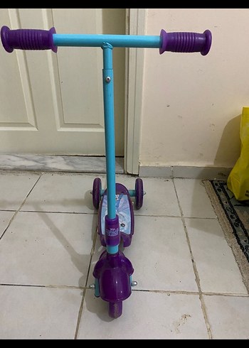 Mor Pastel Renkli Çocuk Scooter'ı - Görsel 3