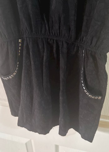 Siyah Kolsuz Yüksek Yakalı elbise - Görsel 5