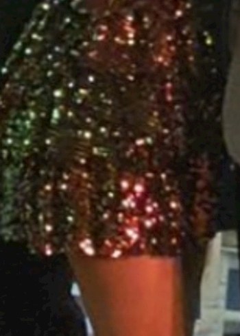 Parlak Payetli Mini V Yaka Elbise - Görsel 4