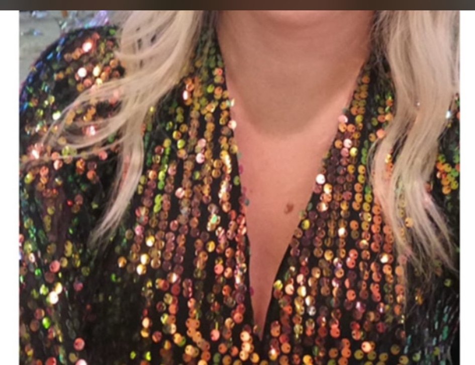 Parlak Payetli Mini V Yaka Elbise - Görsel 5