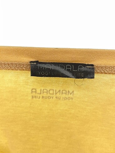 m Beden çeşitli Renk PreLoved T-shirt %70 İndirimli.
