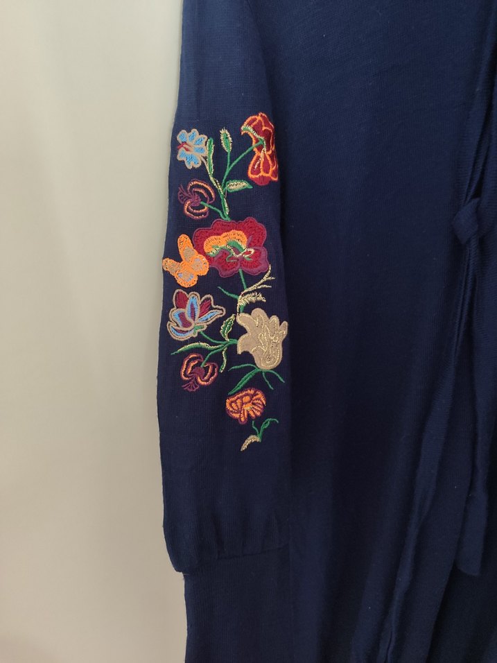 Nakışlı Uzun Kollu Kadın Tunik - Görsel 2