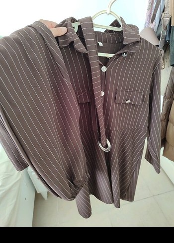 Düğmeli Kahverengi Kadın Uzun Takım Elbise - Görsel 2