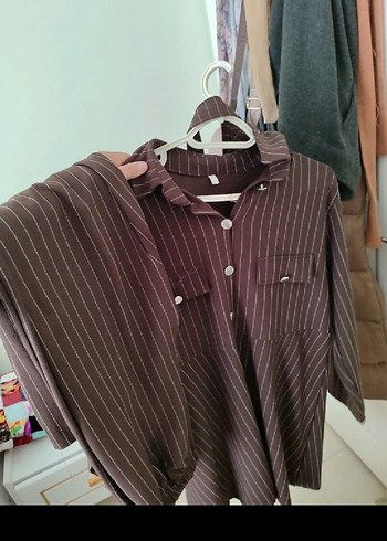 Düğmeli Kahverengi Kadın Uzun Takım Elbise - Görsel 3