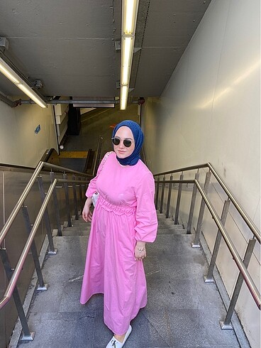 m Beden Pembe elbise