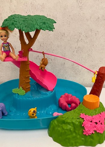 Barbie Chelsea Renkli Su Oyuncak Seti Kaydıraklı - Görsel 3