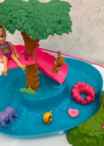 Barbie Chelsea Renkli Su Oyuncak Seti Kaydıraklı - Görsel 2