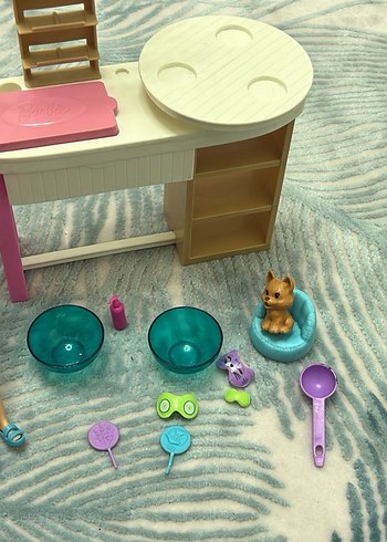 Barbie Bebek Yüz Bakımı ve Oyun Seti - Görsel 2