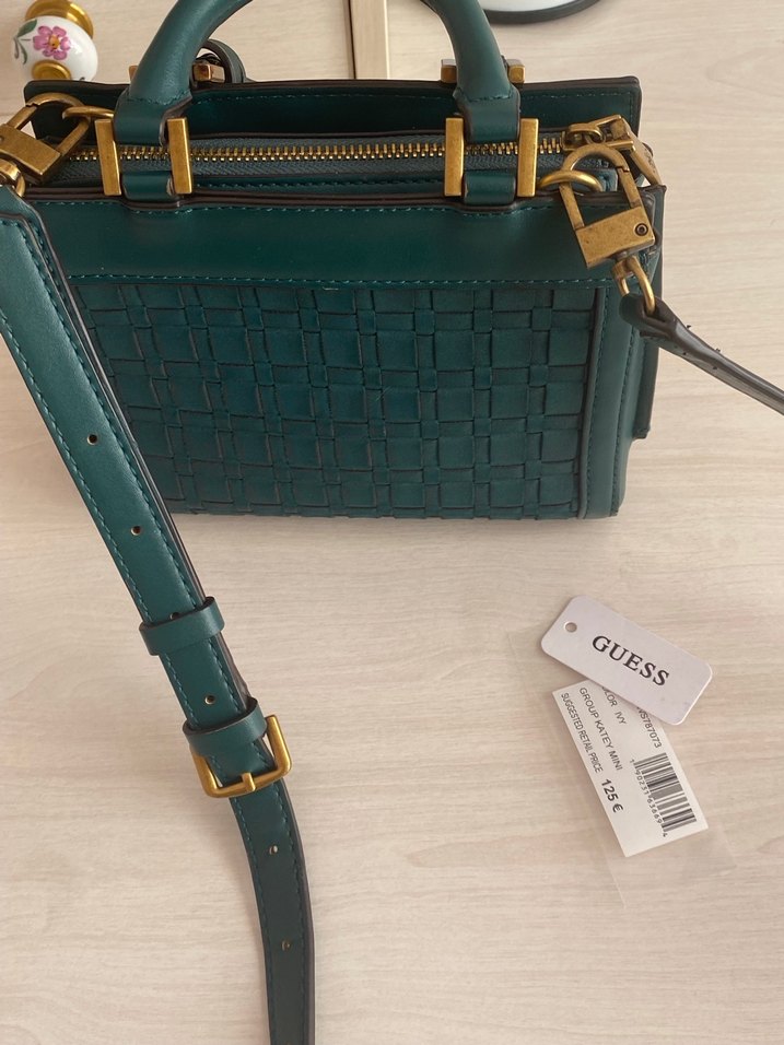 GUESS Yeşil Deri Kadın Çanta - Görsel 2