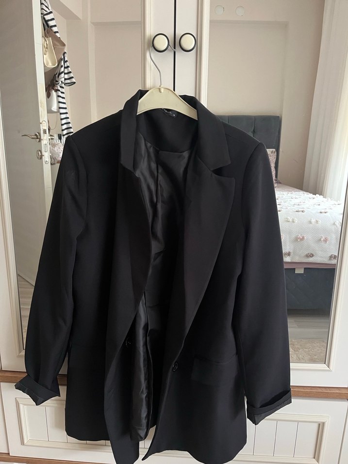 Düğmeli Siyah Kadın Blazer Ceket - Görsel 4