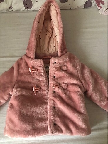 Kız bebek kaban