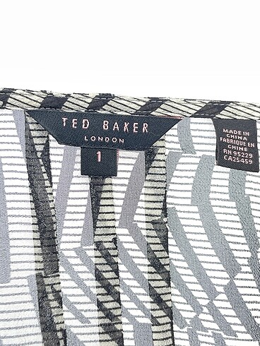 s Beden çeşitli Renk Ted Baker Bluz %70 İndirimli.