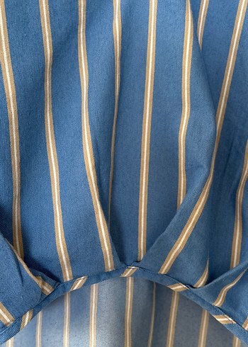 Mavi Çizgili V Yakalı Kadın Gömlek - Görsel 6