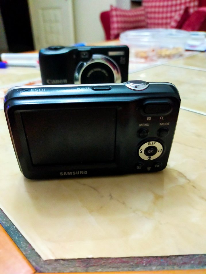 SAMSUNG 12.2MP Dijital Kamera Siyah - Görsel 3