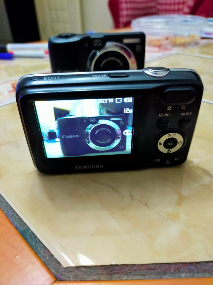 SAMSUNG 12.2MP Dijital Kamera Siyah - Görsel 2