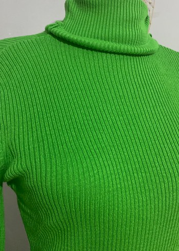 Yeşil Örgü Boğazlı Kadın Kazak - Görsel 2