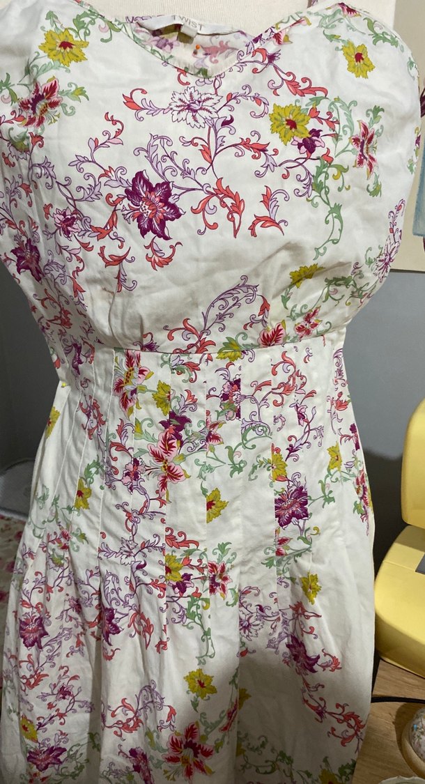 Çiçek Desenli Çok Renkli twist elbise - Görsel 3