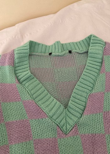 Diğer Kadın Pastel Renkli lila yeşil Kareli Triko Süveter