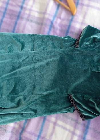 Kız Çocuk Yeşil Süet Kısa Kollu Elbise abiye - Görsel 2