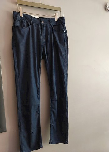 Lacivert Kemerli Erkek Denim Pantolon 31/32 beden - Görsel 3