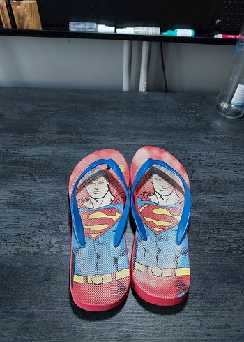 Renkli Süperman Baskılı Erkek Terlik 43-44 beden