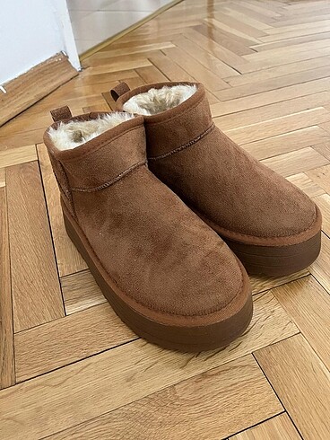 Ugg muadili bot