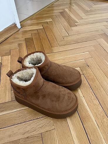 Ugg Ugg muadili bot