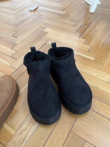Ugg muadili bot
