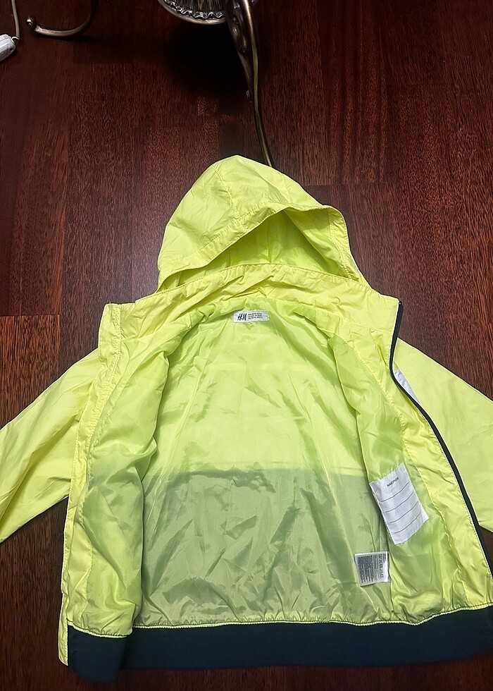 H&M 6 yaş  yağmurluk - Görsel 5