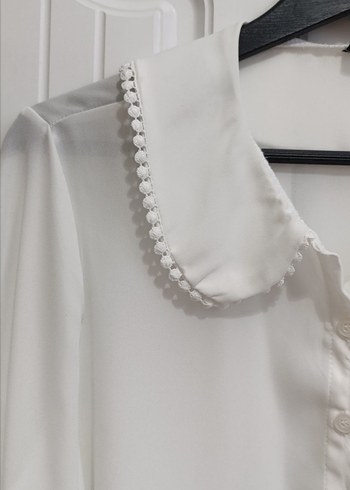 Kadın Beyaz Düğmeli Uzun Kollu Gömlek - Görsel 4