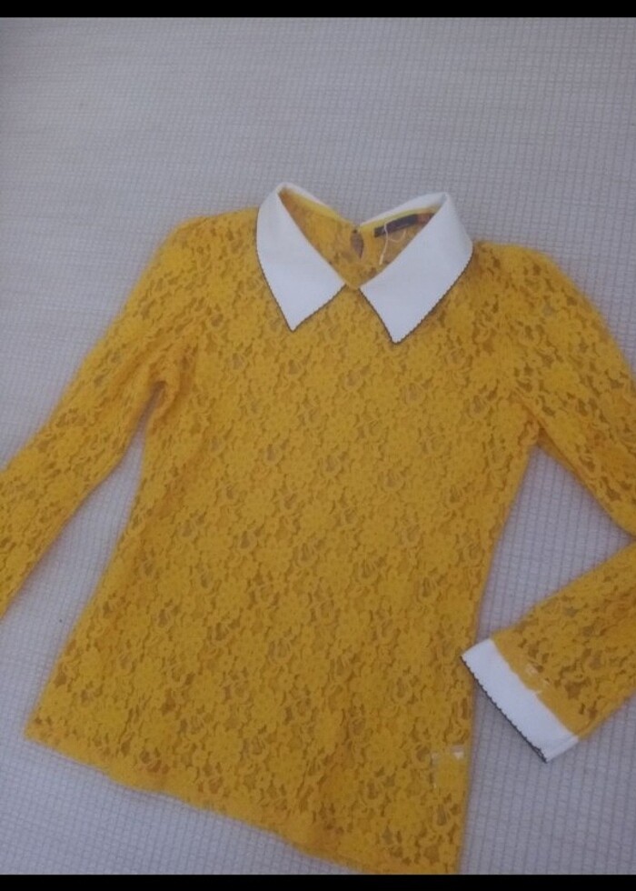 Bebe yaka dantel detaylı bluz  - Görsel 4