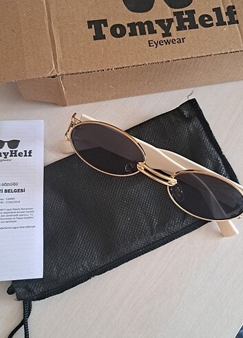 Ray Ban Güneş gözlüğü 