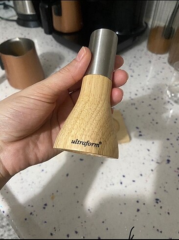 Beden Ultraform ahşap standlık