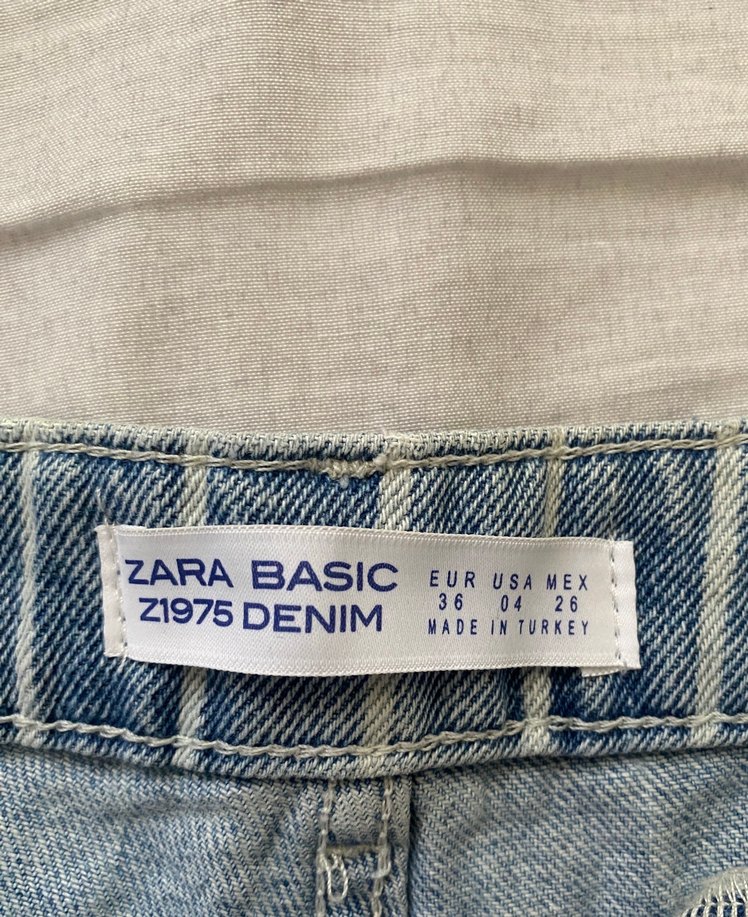 Zara Denim Şort - Görsel 3