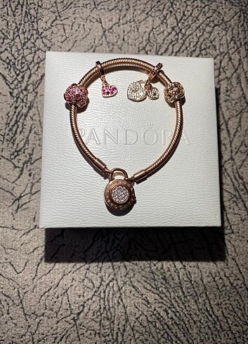 Pandora Pandora bileklik